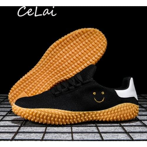 2020 New Men Shoes Slip On Mens Casual Shoes Light Comfortable Breathable Couple Walking Sneakers Male Feminino Zapatos A-038