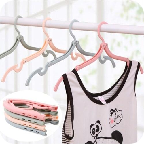 2016 new Fold Hang Plastic Hook Fold Hanger Clothes Pegs Laundry Product Travel Space Saving Wardrobe Cloth Hanger Foldable