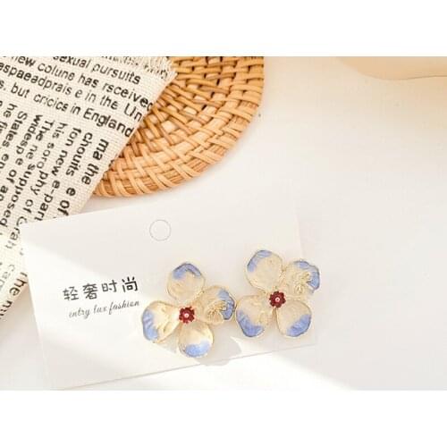 Petal Clip Earrings No Hole Ear Clips Sweet Flowers Earring Without Piercing Minimalist Earring E546