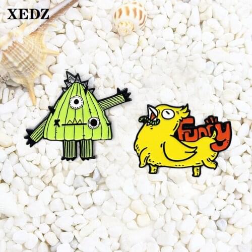 XEDZ funny cactus with chicken lapel enamel brooch one-eye open hand cactus four feet eat bug chicken kawaibong pin jewelry gift