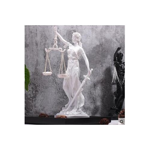 Greek Justice retro balance statue black & white Goddess creative display of European-style creative retro cafe sculpture