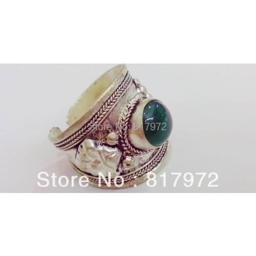 10pcs Retro Style Old Tibet Silver Carved Flower Lace inlay Green bead Ring Adjustable