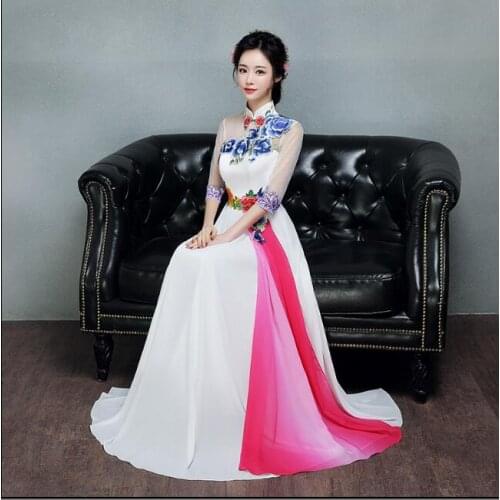 Women Embroidery Evening dress Chinese traditional dress White cheongsam dress Qipao Long