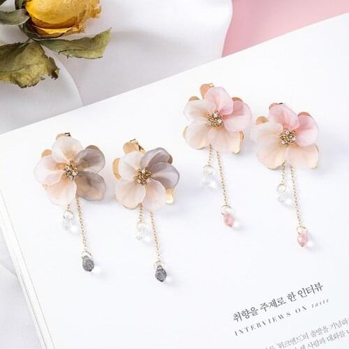 FSUNION 2020 New Bohemia Acrylic Plant Dangle Earrings Fresh Frosted Petals Dripping Earrings For Women Drops Earrings