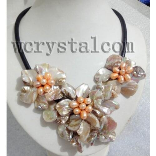 Charming Real Cultured Freshwater Pearl White Shell Flower Necklace Leather Bib Women Floral Statement Necklace Collar