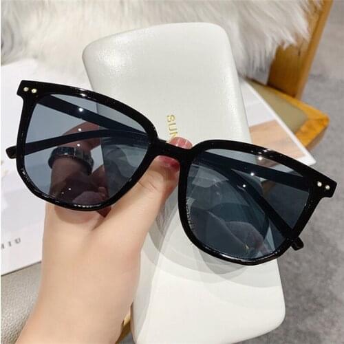 2021 Women Polarized Sunglass Goggle Men Retro Black Luxury Sun Glasses Classic Vintage Square Sunglasses Shades UV400