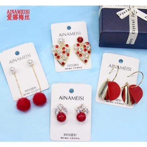 AINAMEISI 4 Pairs of Earrings Mixed Style Tassel Earrings Rhinestone Heart-shaped Spherical Earrings Set Womens Jewelry