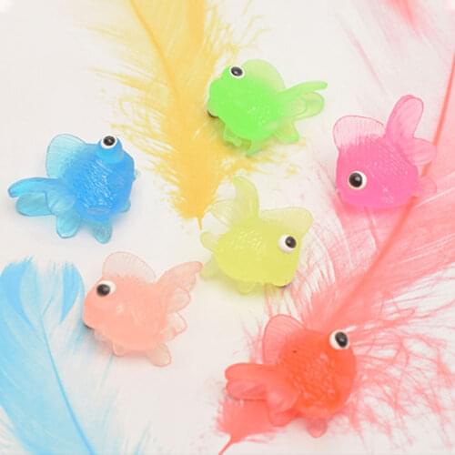 10Pcs/Lot Soft Rubber Gold Fish Baby Bath Toys Plastic Simulation Small Goldfish Water Toy Fun Kids Swimming Beach Toys
