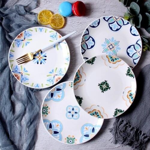 Round Plate Dinner Dishes Pasta Steak Dessert Circular Fruit Plates Fine Bone China Kitchenware 8 Inches Dinner Set
