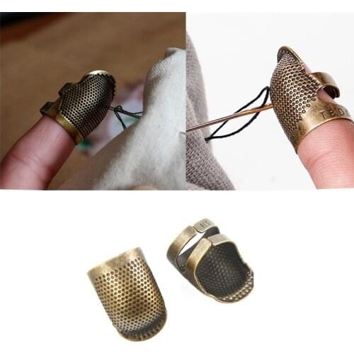 1Pc Retro Brass Sewing Finger Protector Thimble Ring Handworking Needlework Needles Craft Household DIY Sewing Tools Accessories