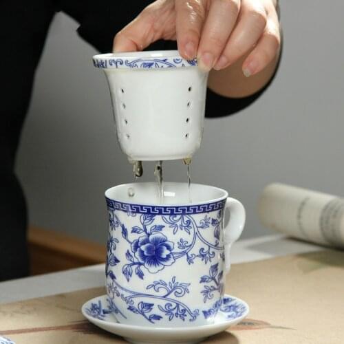 Retro Chinese Blue White Porcelain Tea Cup Set with Saucer Lid Infuser 260ml Ceramic Teacup with Tea Filter tea cups tea cups
