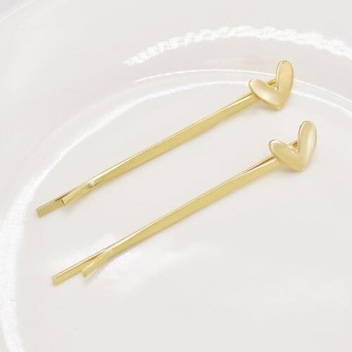 A Pair Of New Korean Version Of Wild Simple Ins Love Word Clip Gold Metal Hair Clip For Girls Fashion Cute Hair Accessories