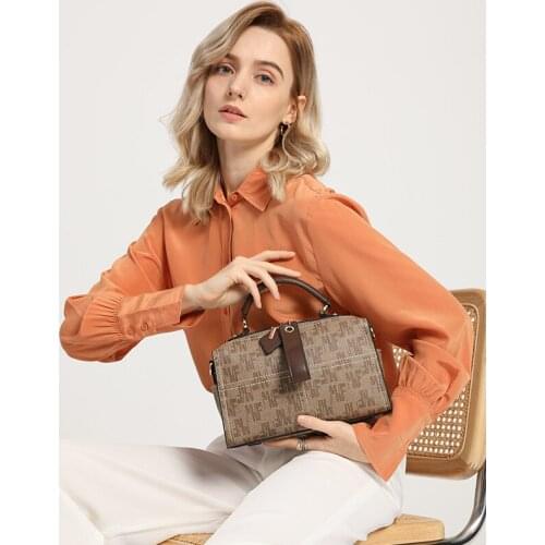 Bag Womens 2020 European and American-Style Spring-Summer-Fashion Shoulder Retro Letter Pillow Handbag Messenger Undefined