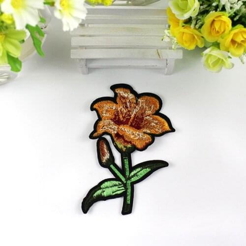 Flower Embroidered sew On Patch DIY Crafts Patches For Clothing Jeans Patchwork Appliques motif