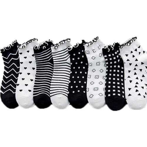 2021 spring new black white fashion geometric design curling crew cute and interesting socks ladies cotton stripes size 36-42