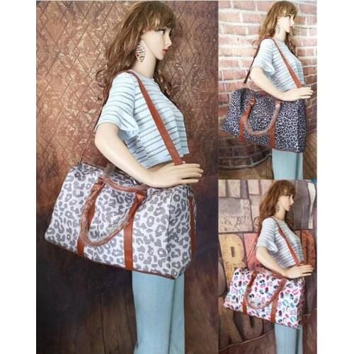 New Arrival Fashion Canvas Leopard Duffle Bag Cheetah Women Overnight Large Weekend Tote colorful Cow Ladies Shoulder Handbag