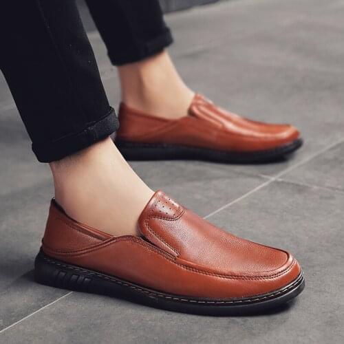 Man hot 2020 black male leisure leather for causal flat mens zapatos sandals wear de breathable casuales sneakers shose loafers