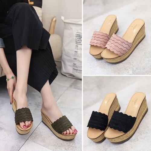 New open toe creepers muffins slides brief wave flock slip-on platform wedges high heel shoes woman anti-skid lady slippers 2019
