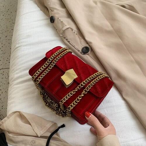 2021 New Womens Bag Fashion Velvet Retro Single Shoulder Metal Lock Chain Messenger Bag Xiaofangbao Womens Bags