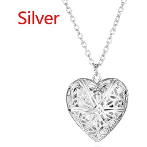 Hot Sale Retro Hollow Heart Pendant Necklace For Women Geometric Charm Love Collares Chain Clavicle Jewelry Valentines Day Gift