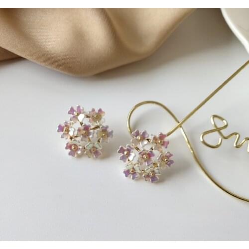 Japanese Girls Fresh Little shell Flower Clip on Earrings Korea Retro Gentle Snowflake Shaped Clip Earrings No Piercing Ears