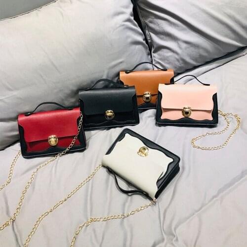 Korean version of the new womens bag personality chain packet Shoulder Messenger Bag Casual Small Fresh Square Bag CX411
