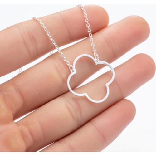 Minimalist Hollow Clover Necklace Collier Femme Flower Statement Necklace Women Stainless Steel Jewelry Dainty Necklace Collares