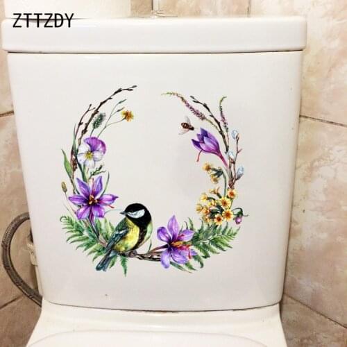 ZTTZDY 24.3CM×24.6CM Purple Wreath Bedroom Wall Sticker Home Accessories WC Toilet Decal T2-0770