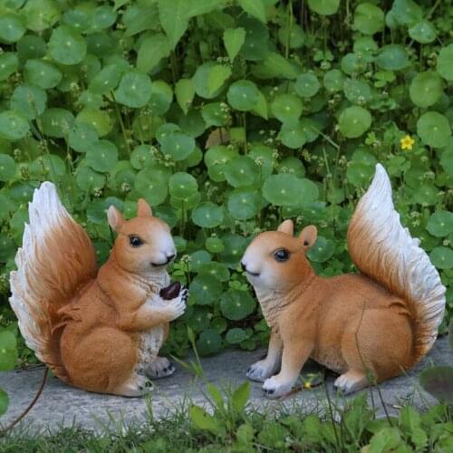 Creative Cartoon Resin Simulation Squirrel Sculpture Ornaments Home Outdoor Micro Landscape Statue Fairy Miniature Garden Decor