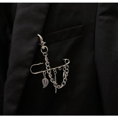 Punk brooches for women Big Pins Cross Customized Brooches Unisex Couple Chain Design Suit Men pin Shoe Chain