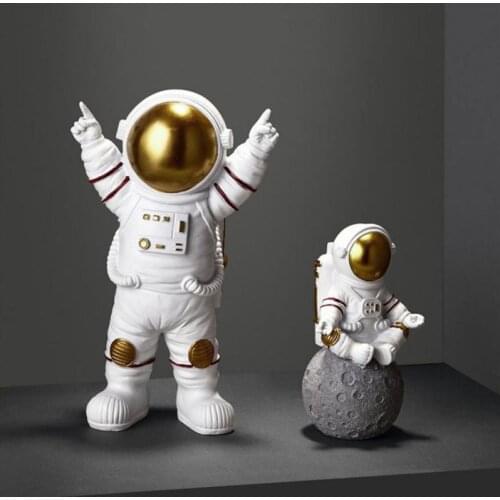 Astronaut Spaceman Figurines Resin Sculpture Modern Home Decor Miniatures Table Ornaments Cosmonaut Figure Home Decorative