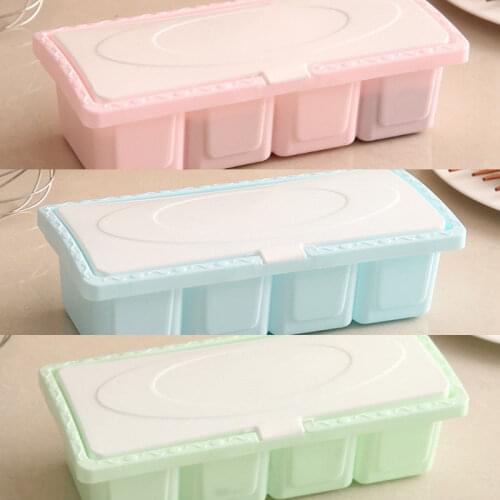 4 Cells/1Set Plastic Seasoning Box Condiment Storage Container Rack Spice Jar With Spoon Kitchen Spice Storage Box Container