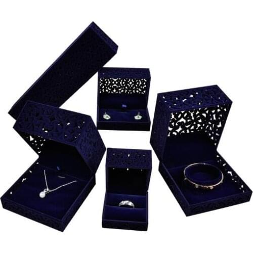 60pcs/lot Blue Red Hollow Designed Jewelry Box Couple Ring Necklace Pendants Boxes Wedding Jewelry Box Gift Boxes Wholesale
