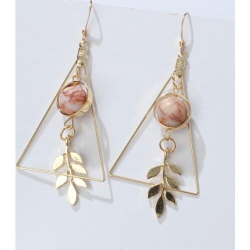 Vintage Hollow Out Triangle Marble Round Beads Leaf Drop Earrings for Woman Girls Fashion Jewelry Aretes De Mujer Modernos