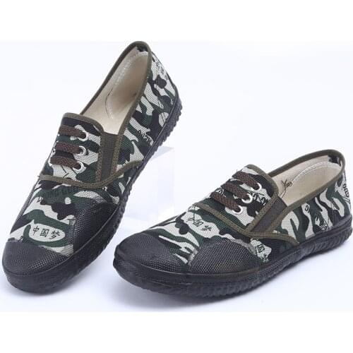 New Summer Men Sneakers Camouflage Casual Shoes Safety Shoes Male Breathable Canvas Shoes Tenis Masculino