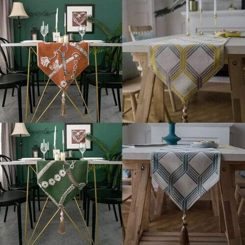 Table Runners for Wedding Table Overlay for Home and Kitchen Utensil Burlap Table Runner with Lace Decoration Modern Tablerunner