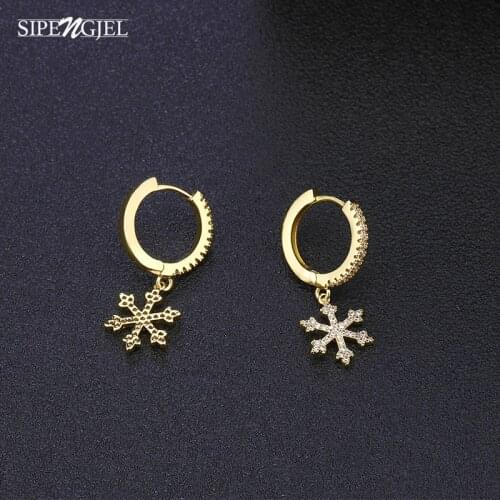 New fashion cute Snowflower Christmas Earrings Pave Cubic Zirconia Gold hoop Earrings For Women Christmas Jewelry Gift 2020