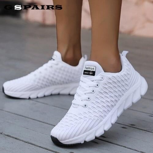 2020 Mesh Women Sneakers Breathable Women Flat Shoes Lightweight Casual Shoes Ladies Lace-up White Sneakers Plus Size 42