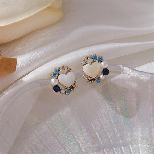 2021 White Shell Heart Stud Earrings For Women Vintage Jewelry Blue Crystal Pearl Boucle d’oreille Brincos
