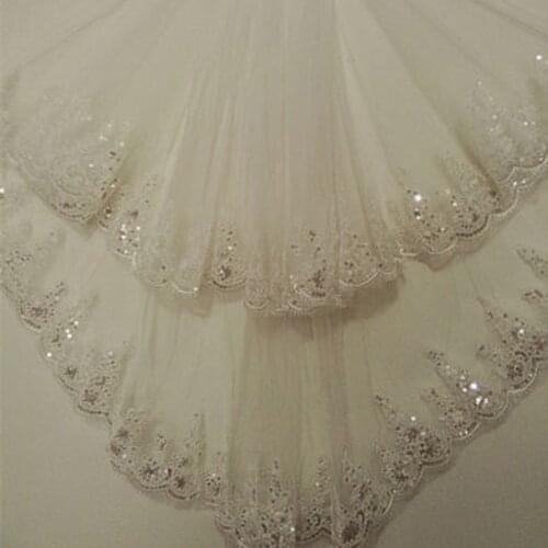 Short Cheap Lace Appliques Elegant Tulle Two-Layer Wedding Bridal Veil Short Wedding Veil With Comb