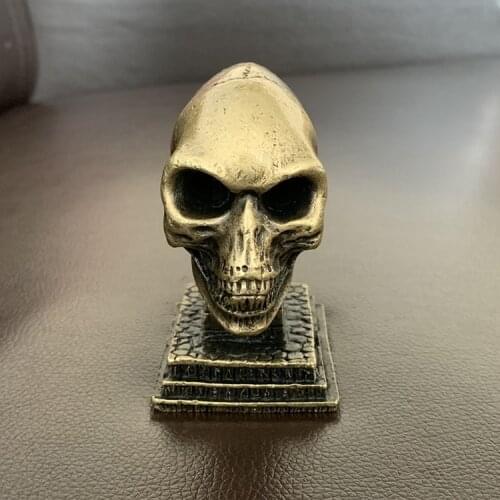 Metal Skull Statue Collectible Action Figure Model Toys Statuette Skull Sculpture Gifts For Men