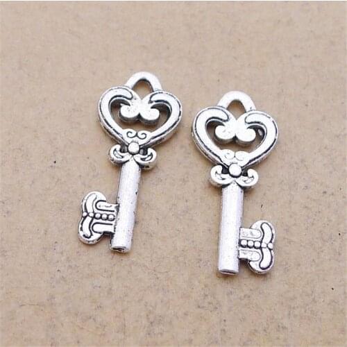 30 Pieces 9x20mm Antique Silver Color Key Charms Wicca Keychain for DIY Jewelry Making