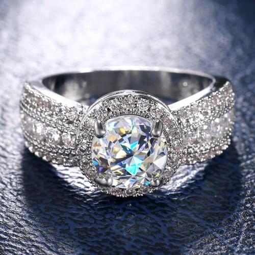 Huitan Classic Bridal Wedding Band Eternity Rings with Round Cubic Zirconia Luxury Jewelry Women High-quality Silver Color Ring