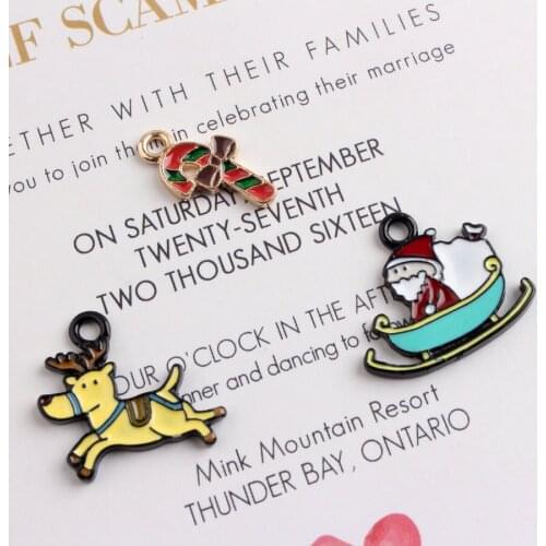 Free Shipping 30PCs Christmas Pendant Charms Enamel Alloy DIY Ornament Accessory Garment Decor Necklace Charm Pendants