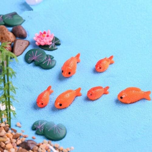 10Pcs/lot Miniature Figurines Fish Terrariums Animals Goldfish Lotus Fairy Garden Miniatures Ornament Mini Landscape Decorations