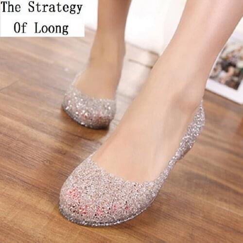 Women Summer New Plastic Slip-On Rubber Leisure Flat Shallow Hollow Beach Shoes Bird Nest Crystal Casual Sandals 180912