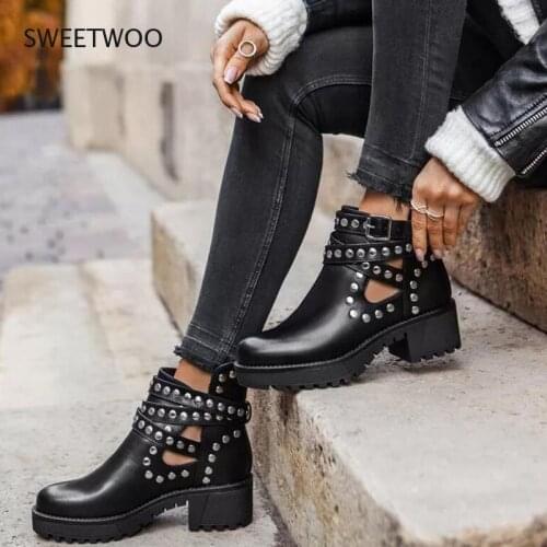 2021 Autumn New Woman Boots Rivet Ankle Boots Round Toe Mid Heel Short Boots Fashion Buckle Outdoor Womens Shoes Plus Size 41