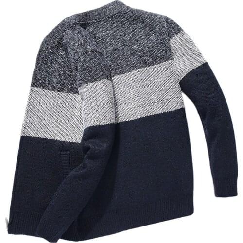 Sweater，Autumn And Winter, Mens Cardigan Sweater, Zipper Door Guard,Pocket Decoration, Stitching,Casual Undershirt,Three Colors