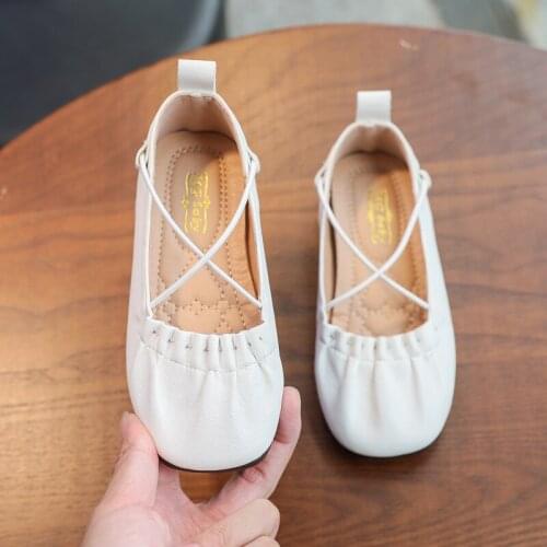 Kids Shoes 2020 New Spring Autumn Baby Girls Flats Princess Leather Shoes Female Students Children Wedding Dress Shoes D486