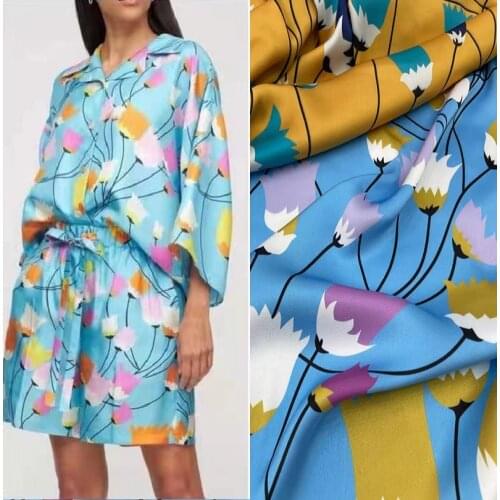 New G Brand Simple Tulip Polyester Printed Fabric Acetate Satin Womens Clothing Sewing Fabric for Dress Printed Textile Fabric